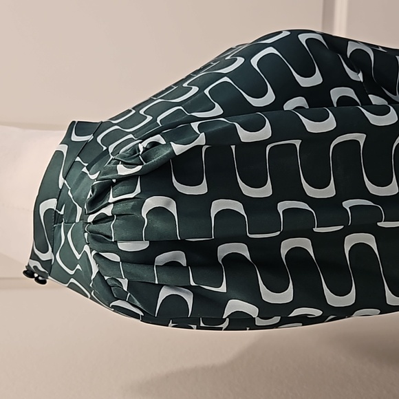 Reformation Julius Dress Venture size 6 Excellent wear condition. - Picture 3 of 15